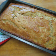 Banana Zucchini Bread Realmomkitchen.com