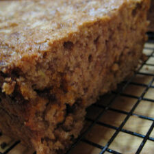 Oatmeal Cinnamon Zucchini Bread | realmomkitchen.com