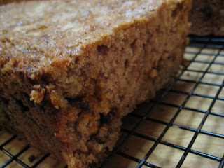 Oatmeal Cinnamon Zucchini Bread | realmomkitchen.com