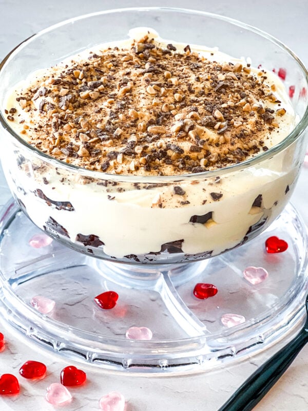 Delicious Toffee Brownie Trifle Recipe For Special Occasions