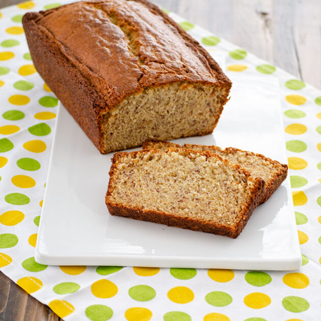 Lion House Banana Bread | realmomkitchen.com