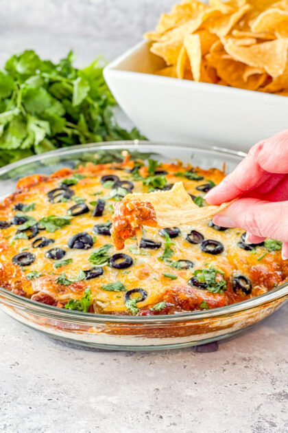 chili cheese dip with tortilla chips