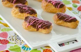 Homemade Eclairs | realmomkitchen.com