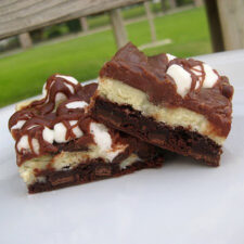 Over the Top Brownies | realmomkitchen.com