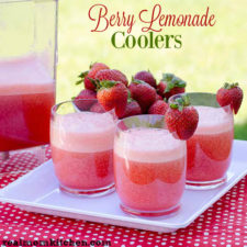 Berry Lemonade Coolers | realmomkitchen.com