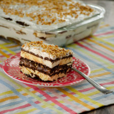 Ice Cream Sandwich Dessert | realmomkitchen.com