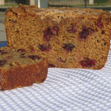 Zucchini Bread with Dried Cranberries | realmomkitchen.com