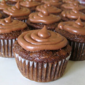 Chocolate Zucchini Cupcakes | realmomkitchen.com