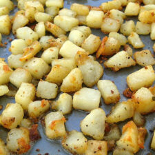 Perfect Crispy Potatoes | realmomkitchen.com