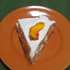 Creamy Peach Pie | realmomkitchen.com