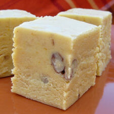 Pumpkin Fudge | realmomkitchen.com