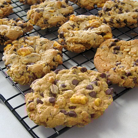 Chocolate Chip Crunchewy Cookies, Cowboy Cookies, and more