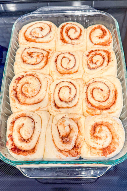 cinnamon rolls ready to bak