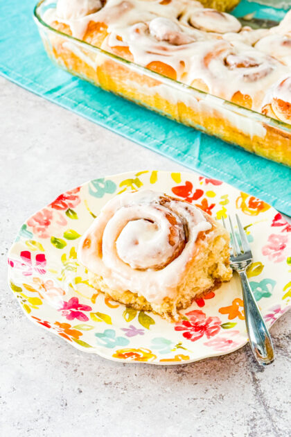 Moll's Easy Homemade Cinnamon Rolls