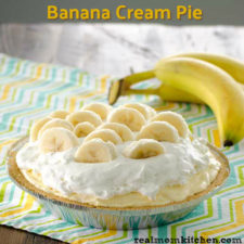 Banana Cream Pie | realmomkitchen.com