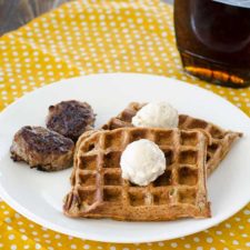 Banana Bread Waffles | realmomkitchen.com