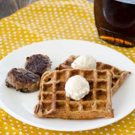 Banana Bread Waffles | realmomkitchen.com