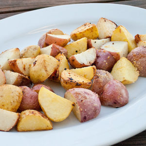 Garlic Red Potatoes | realmomkitchen.com