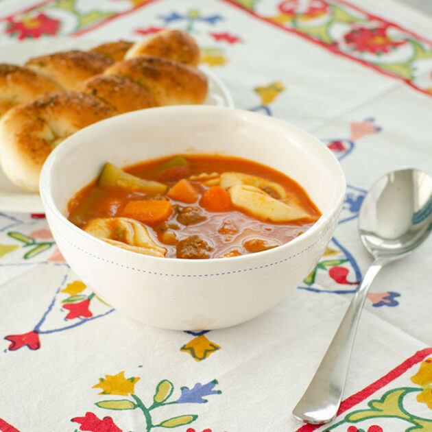 Italian Tortellini Soup | realmomkitchen.com