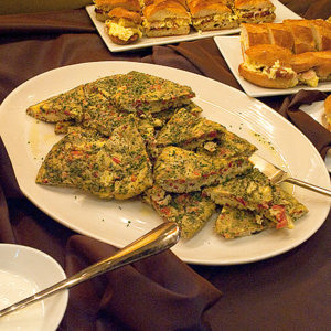 Frittata with Kidney Beans, Roasted Pepper | realmomkitchen.com