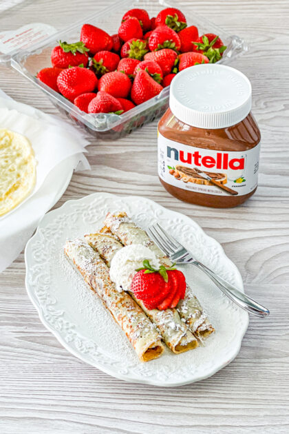 crepes rolled up with Nutella
