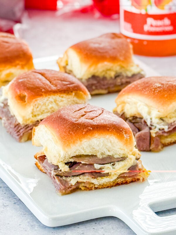 Hot Roast Beef Party Sandwiches