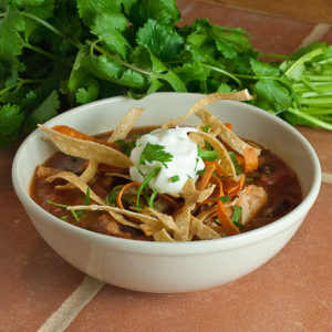 Southwestern Chicken Chili | realmomkitchen.com