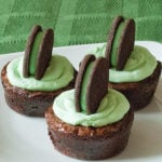 Cool Mint Oreo Brownie Cupcakes | realmomkitchen.com