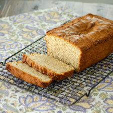 Cake Mix Banana Bread | realmomkitchen.com