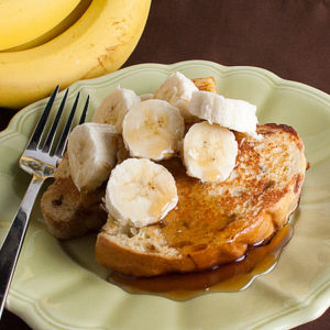 Cinnamon Burst French Toast | realmomkitchen.com