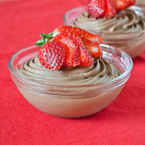 Heavenly Chocolate Mousse | ralmomkitchen.com