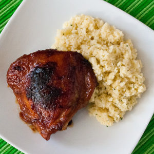 Honey and Soy Baked Chicken Thighs | realmomkitchen.com