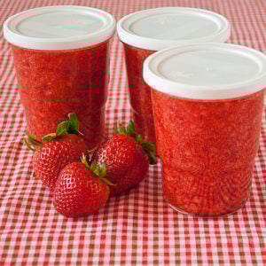 Strawberry Jam in a Jiffy | realmomkitchen.com