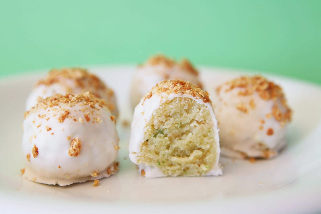 Key Lime Pie Cake Bites | realmomkitchen.com