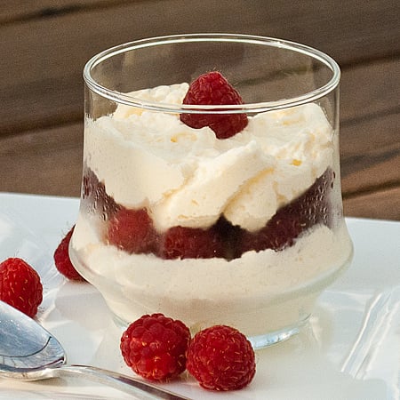 Quick White CHocolate Mousse | realmomkitchen.com