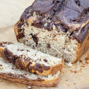 Chocolate Swirl Banana Bread | realmomkitchen.com