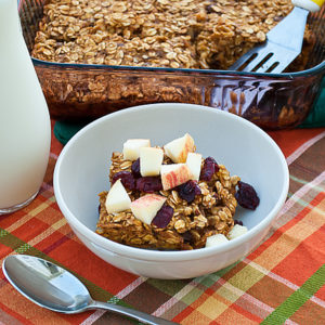 Baked Pumpkin Oatmeal | realmomkitchen.com