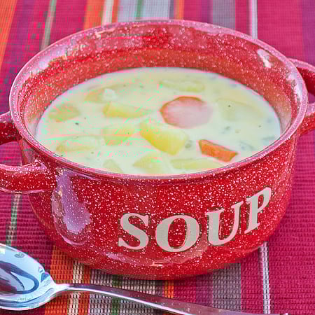 Hearty Cheese and Potato Soup | realmomkitchen.com