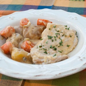 Slow Cooker Chicken Dinner | realmomkitchen.com