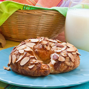 Easy Almond Croissants