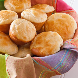Maddox Dinner Rolls | realmomkitchen.com