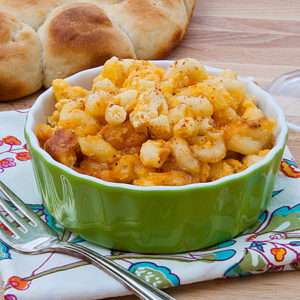 Slow Cooker Mac and Cheese | realmomkitchen.com