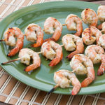 Grilled Pesto Marinated Shrimp | realmomkitchen.com