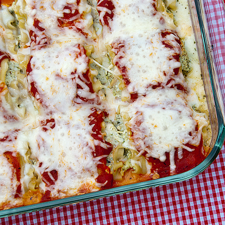 Chicken Pesto Lasagna Roll Ups For National Pasta Day Real Mom Kitchen