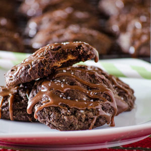 Salted Caramel-Stuffed Chocolate Truffle Cookies | realmomkitchen.com