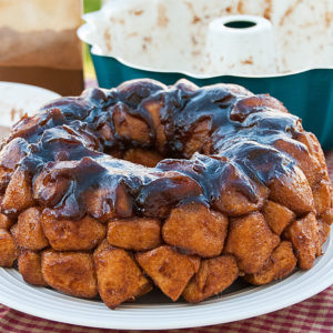 Apple Butter Monkey Bread | realmomkitchen.com