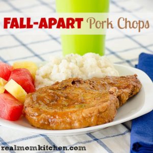 Fall Apart Pork Chops l realmomkitchen.com