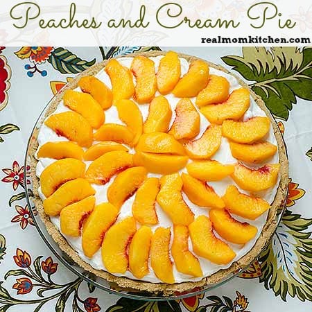 Peaches 'n Cream Pie | realmomkitchen.com