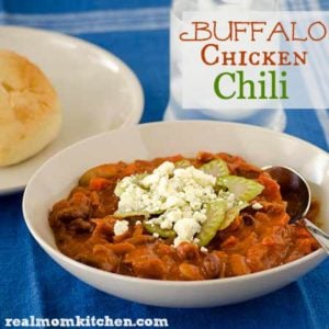 Buffalo Chicken Chili l realmomkitchen.com