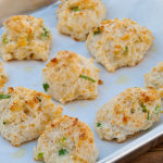 Cheddar, Garlic, and Green Onion Biscuits | realmomkitchen.com
